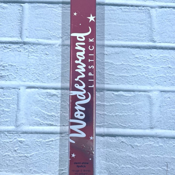 Ciatè London Wonderwand Demi-Shine Lipstick ‘Muse’ - Picture 3 of 10